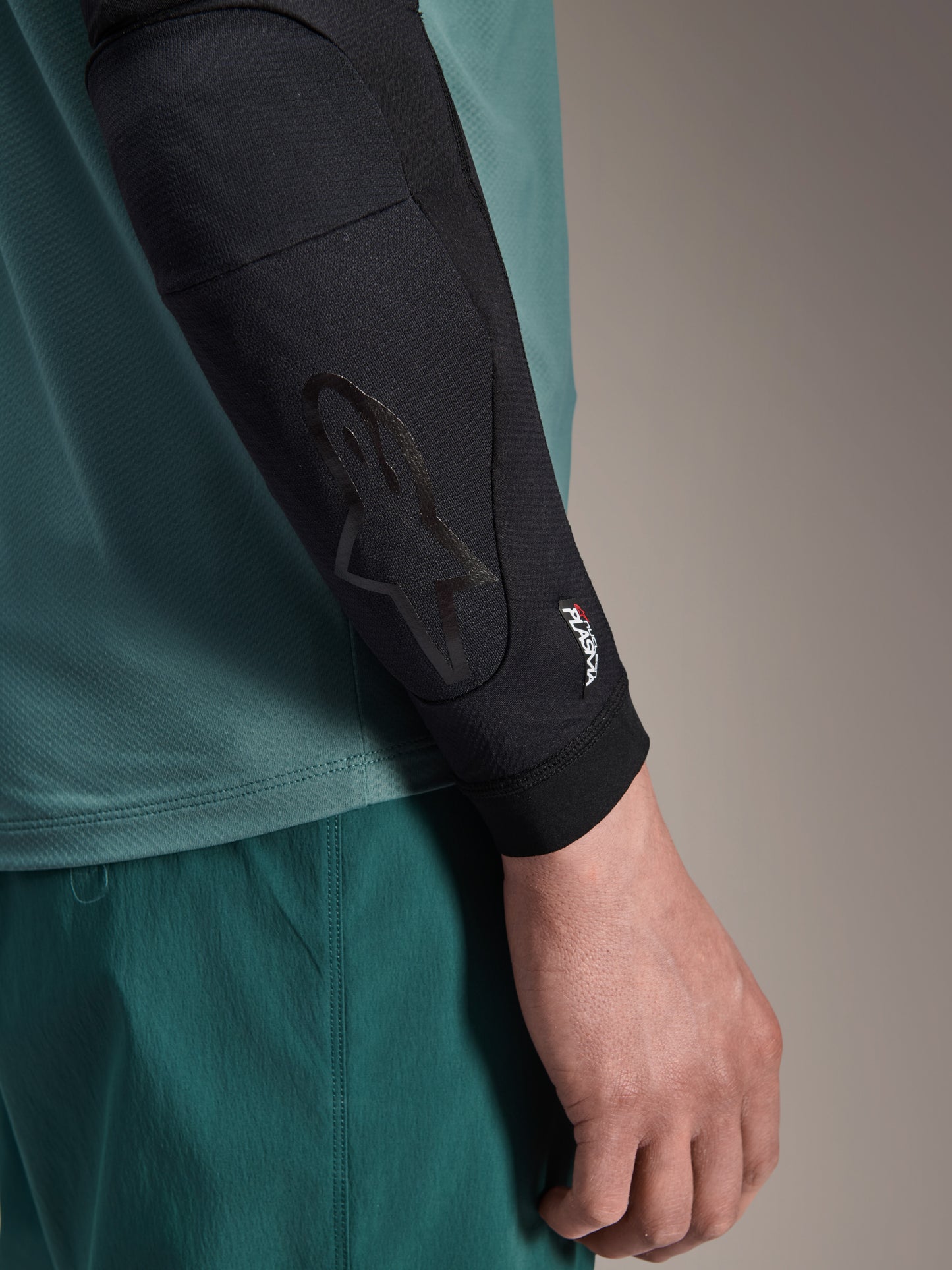 Gomitiera Alpinestars A-Motion Plasma - Nera