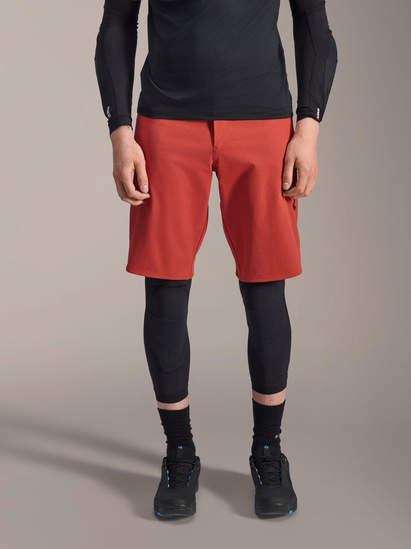 Alpinestars A-Motion Plasma Knieschoner – Schwarz