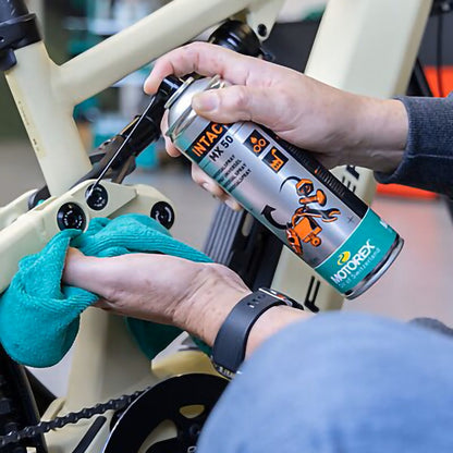 Motorex Intact universal spray